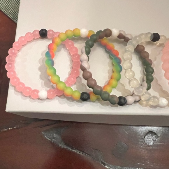 Lokai - 11 Bracelets - Picture 5 of 15